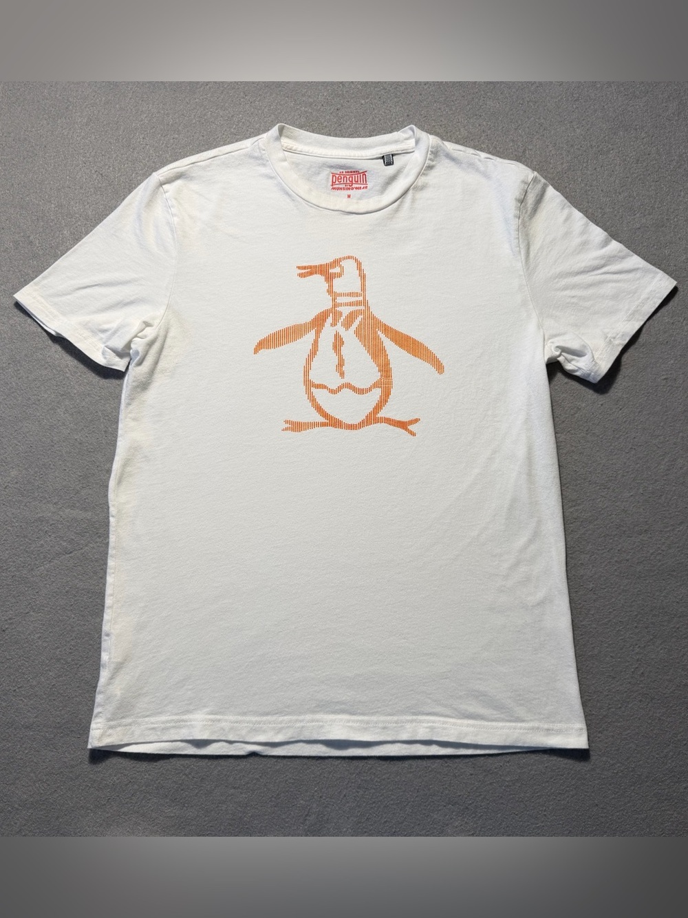 Original Penguin Men’s Medium White Pete Graphic T-Shirt Orange Penguin Logo